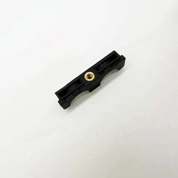 特诚科技PEEK精密注塑件实拍 4